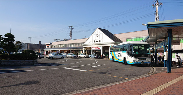 JR｢松山｣駅 ／自転車5分（約1,250ｍ）