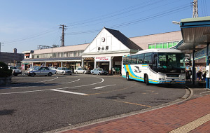 JR｢松山｣駅 ／自転車5分（約1,250ｍ）