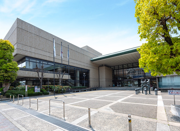 松山市総合コミュニティセンター